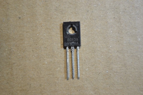 Купить Транзисторы BD139 detaluhi.ho.ua Интернет магазин в Каменец-Подольском, устройства, радиодетали, интсрументы.