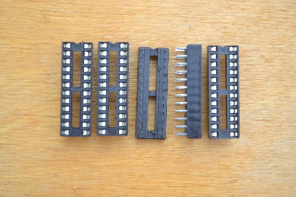 Купить Панельки под микросхемы 24 Pin detaluhi.ho.ua Интернет магазин в Каменец-Подольском, устройства, радиодетали, интсрументы.