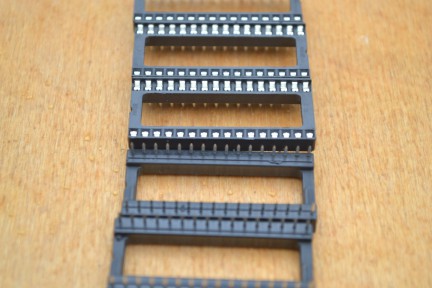 Купить Панельки под микросхемы 32 Pin detaluhi.ho.ua Интернет магазин в Каменец-Подольском, устройства, радиодетали, интсрументы.