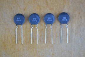 Купить Термисторы NTC 47D-15 (терморезисторы) detaluhi.ho.ua Интернет магазин в Каменец-Подольском, устройства, радиодетали, интсрументы.