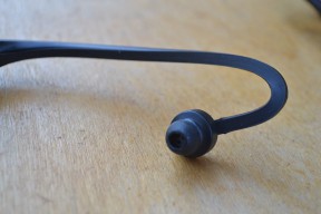 Купить Bluetooth наушники BS19 с микрофоном - черные detaluhi.ho.ua Интернет магазин в Каменец-Подольском, устройства, радиодетали, интсрументы.