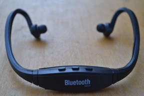 Купить Bluetooth наушники BS19 с микрофоном - черные detaluhi.ho.ua Интернет магазин в Каменец-Подольском, устройства, радиодетали, интсрументы.