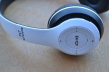Купить Bluetooth наушники P47 с микрофоном (гарнитура) - белые detaluhi.ho.ua Интернет магазин в Каменец-Подольском, устройства, радиодетали, интсрументы.