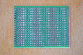 Купить Двухсторонняя макетная плата 6х8 см detaluhi.ho.ua Интернет магазин в Каменец-Подольском, устройства, радиодетали, интсрументы.