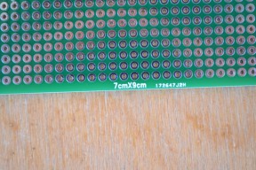 Купить Двухсторонняя макетная плата 7х9 см detaluhi.ho.ua Интернет магазин в Каменец-Подольском, устройства, радиодетали, интсрументы.