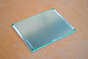 Купить Двухсторонняя макетная плата 7х9 см detaluhi.ho.ua Интернет магазин в Каменец-Подольском, устройства, радиодетали, интсрументы.