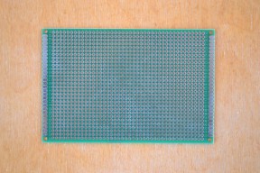 Купить Двухсторонняя макетная плата 8х12 см detaluhi.ho.ua Интернет магазин в Каменец-Подольском, устройства, радиодетали, интсрументы.