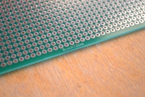 Купить Двухсторонняя макетная плата 8х12 см detaluhi.ho.ua Интернет магазин в Каменец-Подольском, устройства, радиодетали, интсрументы.