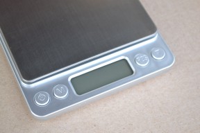 Купить Электронные весы i2000 detaluhi.ho.ua Интернет магазин в Каменец-Подольском, устройства, радиодетали, интсрументы.