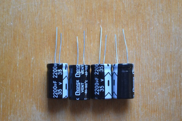 Купить Электролитические конденсаторы 2200 мкф x 35 В - 25x16 мм 105 °C detaluhi.ho.ua Интернет магазин в Каменец-Подольском, устройства, радиодетали, интсрументы.