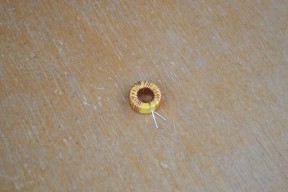 Купить Тороидальная катушка дроссель индуктивности 22 UH 3 А detaluhi.ho.ua Интернет магазин в Каменец-Подольском, устройства, радиодетали, интсрументы.