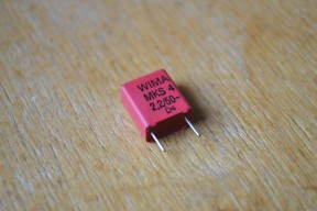 Купить Пленочные конденсаторы WIMA 2.2 мкФ 50 В 5% detaluhi.ho.ua Интернет магазин в Каменец-Подольском, устройства, радиодетали, интсрументы.