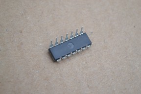 Купить Точный генератор импульсов ICL8038CCPD detaluhi.ho.ua Интернет магазин в Каменец-Подольском, устройства, радиодетали, интсрументы.