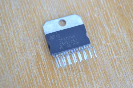 Купить Аудио усилитель TDA7294 detaluhi.ho.ua Интернет магазин в Каменец-Подольском, устройства, радиодетали, интсрументы.