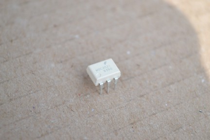 Купить Оптопара MOC3021 detaluhi.ho.ua Интернет магазин в Каменец-Подольском, устройства, радиодетали, интсрументы.