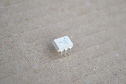 Купить Оптопара MOC3043 detaluhi.ho.ua Интернет магазин в Каменец-Подольском, устройства, радиодетали, интсрументы.