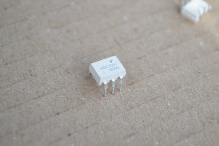 Купить Оптопара MOC3061 detaluhi.ho.ua Интернет магазин в Каменец-Подольском, устройства, радиодетали, интсрументы.