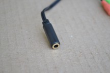 Купить Аудио-кабель переходник с 4-полюсного на два 3-полюсных 3.5 мм - черный detaluhi.ho.ua Интернет магазин в Каменец-Подольском, устройства, радиодетали, интсрументы.