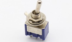 Купить Тумблер SPDT-2 6 А 125 В detaluhi.ho.ua Интернет магазин в Каменец-Подольском, устройства, радиодетали, интсрументы.