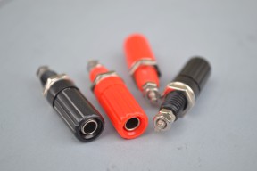 Купить Разъем банан 3.5 мм 24 мм detaluhi.ho.ua Интернет магазин в Каменец-Подольском, устройства, радиодетали, интсрументы.