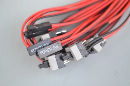 Купить Кнопочный переключатель on-off c кабелем для ПК - 60 см detaluhi.ho.ua Интернет магазин в Каменец-Подольском, устройства, радиодетали, интсрументы.