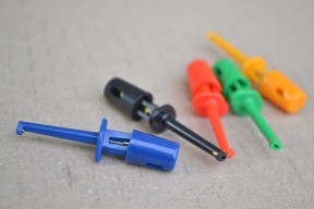 Купить Зажимы типа крючок detaluhi.ho.ua Интернет магазин в Каменец-Подольском, устройства, радиодетали, интсрументы.