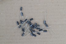 Купить Электролитические конденсаторы 10 мкф x 50 В - 8x4 мм 105 °C detaluhi.ho.ua Интернет магазин в Каменец-Подольском, устройства, радиодетали, интсрументы.