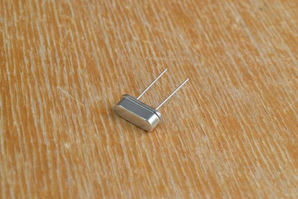 Купить Кварцевые резонаторы 8000 detaluhi.ho.ua Интернет магазин в Каменец-Подольском, устройства, радиодетали, интсрументы.