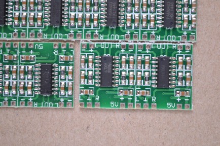 Купить Усилитель D-класса PAM8403 2x3 Вт detaluhi.ho.ua Интернет магазин в Каменец-Подольском, устройства, радиодетали, интсрументы.