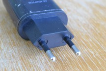 Купить Зарядное устройство от 1xUSB порта 5В 2А - черный detaluhi.ho.ua Интернет магазин в Каменец-Подольском, устройства, радиодетали, интсрументы.