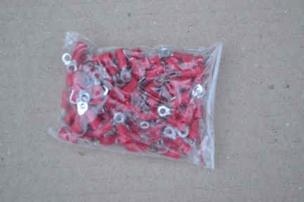 Купить Кабельный наконечник кольцевой с изоляцией RV2-3 - красный detaluhi.ho.ua Интернет магазин в Каменец-Подольском, устройства, радиодетали, интсрументы.