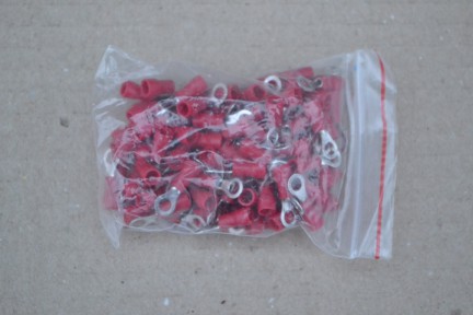 Купить Кабельный наконечник кольцевой с изоляцией RV2-5 - красный detaluhi.ho.ua Интернет магазин в Каменец-Подольском, устройства, радиодетали, интсрументы.