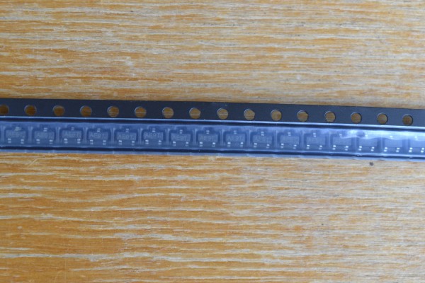 Купить SMD транзисторы SI2312 AE9T detaluhi.ho.ua Интернет магазин в Каменец-Подольском, устройства, радиодетали, интсрументы.