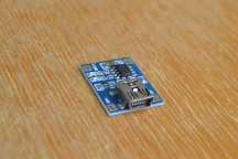 Купить Плата зарядки 18650 литиевых батарей, mini USB, без защиты detaluhi.ho.ua Интернет магазин в Каменец-Подольском, устройства, радиодетали, интсрументы.