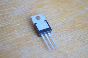 Купить Транзисторы IRFZ24N detaluhi.ho.ua Интернет магазин в Каменец-Подольском, устройства, радиодетали, интсрументы.