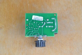 Купить SCR Регулятор напряжения диммер 4000 Вт 220 В detaluhi.ho.ua Интернет магазин в Каменец-Подольском, устройства, радиодетали, интсрументы.