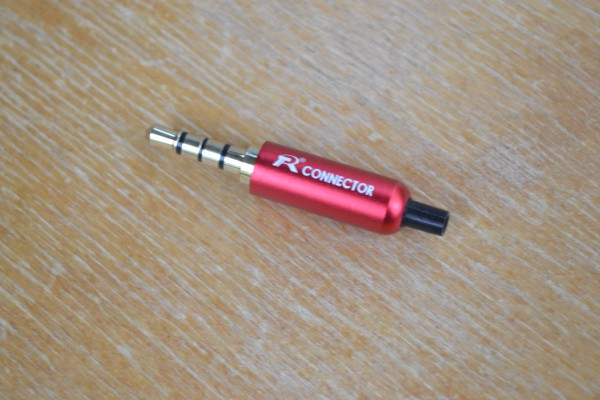 Купить Аудио разъем 3.5 мм 4 полюса, со втулкой - красный detaluhi.ho.ua Интернет магазин в Каменец-Подольском, устройства, радиодетали, интсрументы.