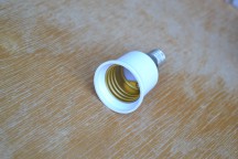 Купить Переходник с цоколя Е14 на цоколь Е27 detaluhi.ho.ua Интернет магазин в Каменец-Подольском, устройства, радиодетали, интсрументы.