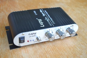 Купить Автомобильный аудио усилитель Lepy LP-808 (черный) 2.0 - 2х20 Вт detaluhi.ho.ua Интернет магазин в Каменец-Подольском, устройства, радиодетали, интсрументы.