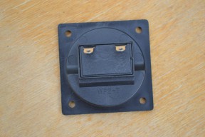 Купить Порт ввода АС - квадратный detaluhi.ho.ua Интернет магазин в Каменец-Подольском, устройства, радиодетали, интсрументы.