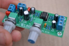 Купить Фильтр низких частот 22-300 Гц для сабвуфера 12 В - SFT-B200 detaluhi.ho.ua Интернет магазин в Каменец-Подольском, устройства, радиодетали, интсрументы.