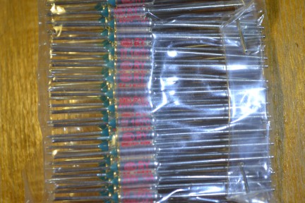 Купить Термопредохранители RY-160 detaluhi.ho.ua Интернет магазин в Каменец-Подольском, устройства, радиодетали, интсрументы.