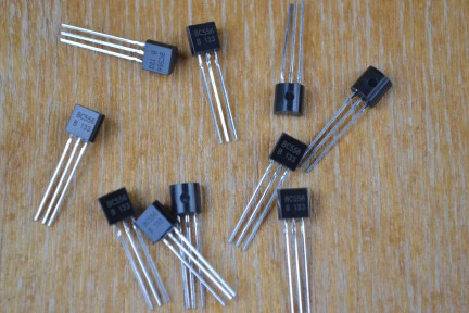 Купить Транзисторы BC556B detaluhi.ho.ua Интернет магазин в Каменец-Подольском, устройства, радиодетали, интсрументы.