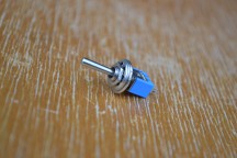 Купить Мини тумблер SPDT-3 3 A 125 В, 1.5 A 250 В detaluhi.ho.ua Интернет магазин в Каменец-Подольском, устройства, радиодетали, интсрументы.