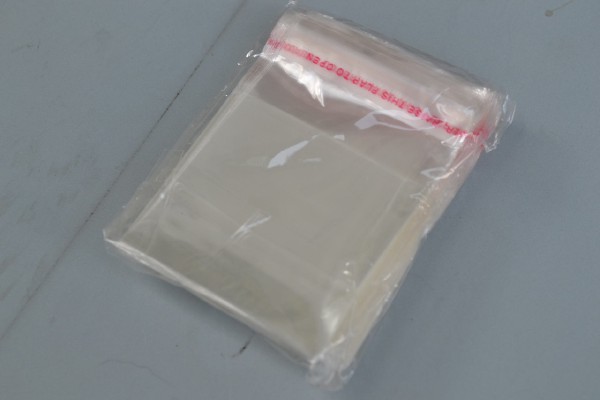 Купить Самоклеющийся пластиковый пакет 5х7см 200шт detaluhi.ho.ua Интернет магазин в Каменец-Подольском, устройства, радиодетали, интсрументы.