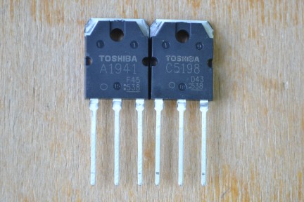 Купить Комплементарная пара Toshiba C5198, A1941 (Другой вариант) detaluhi.ho.ua Интернет магазин в Каменец-Подольском, устройства, радиодетали, интсрументы.