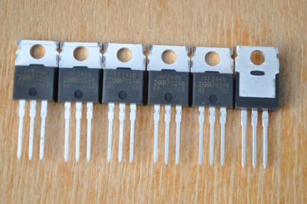 Купить Транзисторы IRFZ44N (близкий к оригиналу) detaluhi.ho.ua Интернет магазин в Каменец-Подольском, устройства, радиодетали, интсрументы.