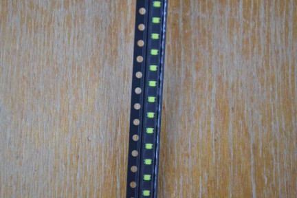 Купить SMD светодиод 0805 - красный detaluhi.ho.ua Интернет магазин в Каменец-Подольском, устройства, радиодетали, интсрументы.