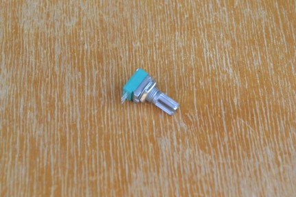 Купить Переменные резисторы 20 кОм, для аудио detaluhi.ho.ua Интернет магазин в Каменец-Подольском, устройства, радиодетали, интсрументы.