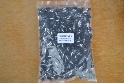 Купить Кабельный наконечник втулочный c изоляцией E 4009 3x9 мм, черный - 2 шт detaluhi.ho.ua Интернет магазин в Каменец-Подольском, устройства, радиодетали, интсрументы.